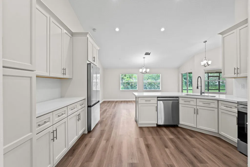 17104 76th Street N The Acreage FL 33470