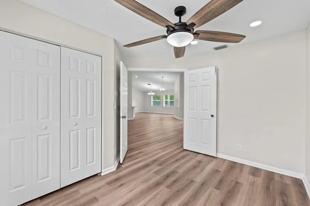 17104 76th Street N The Acreage FL 33470