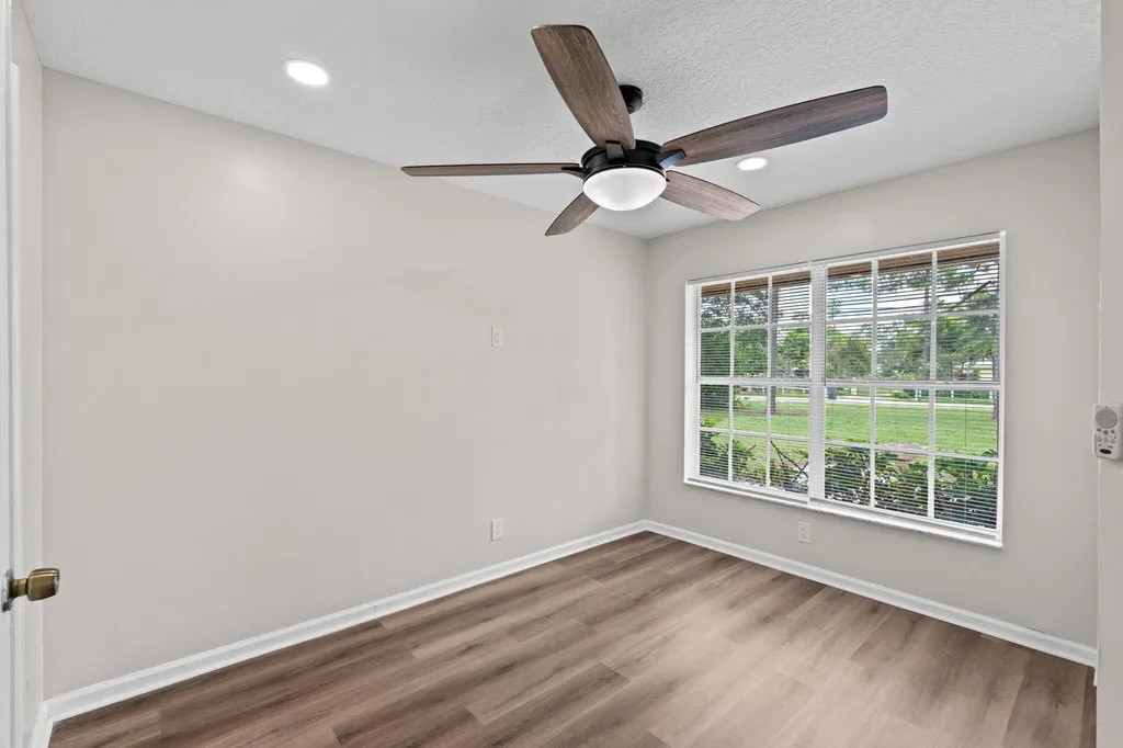 17104 76th Street N The Acreage FL 33470