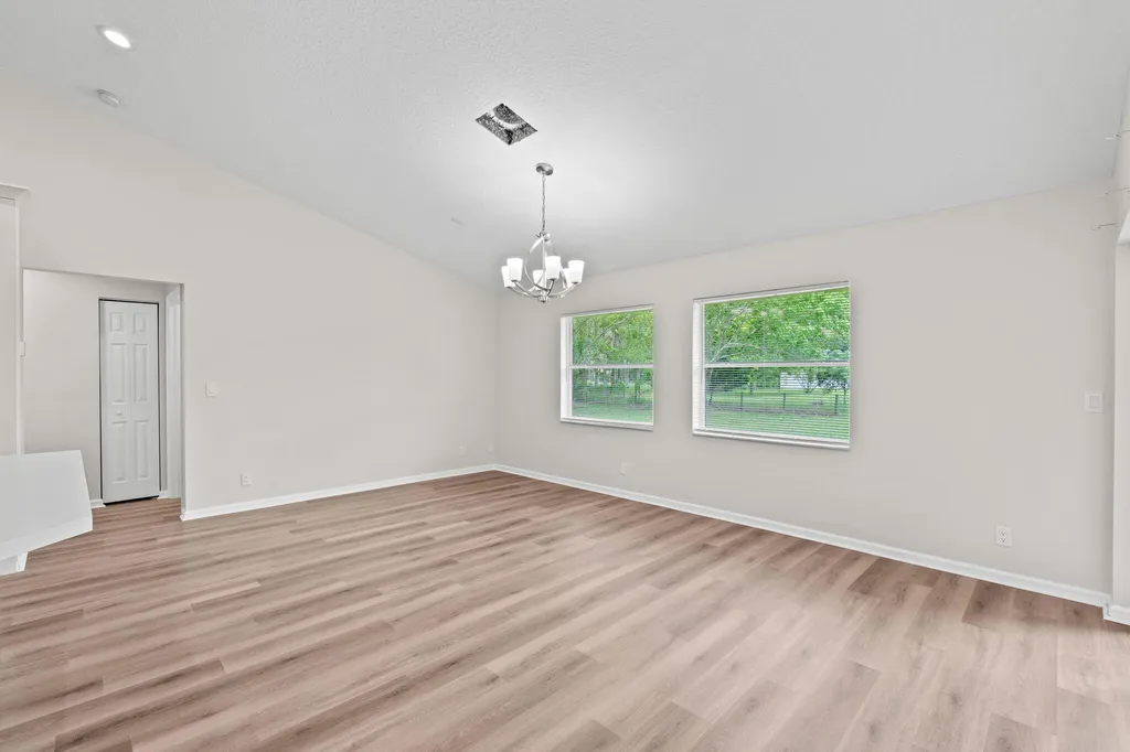 17104 76th Street N The Acreage FL 33470
