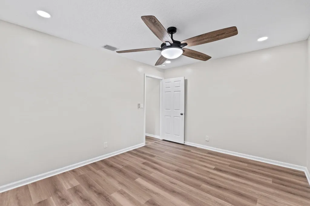 17104 76th Street N The Acreage FL 33470