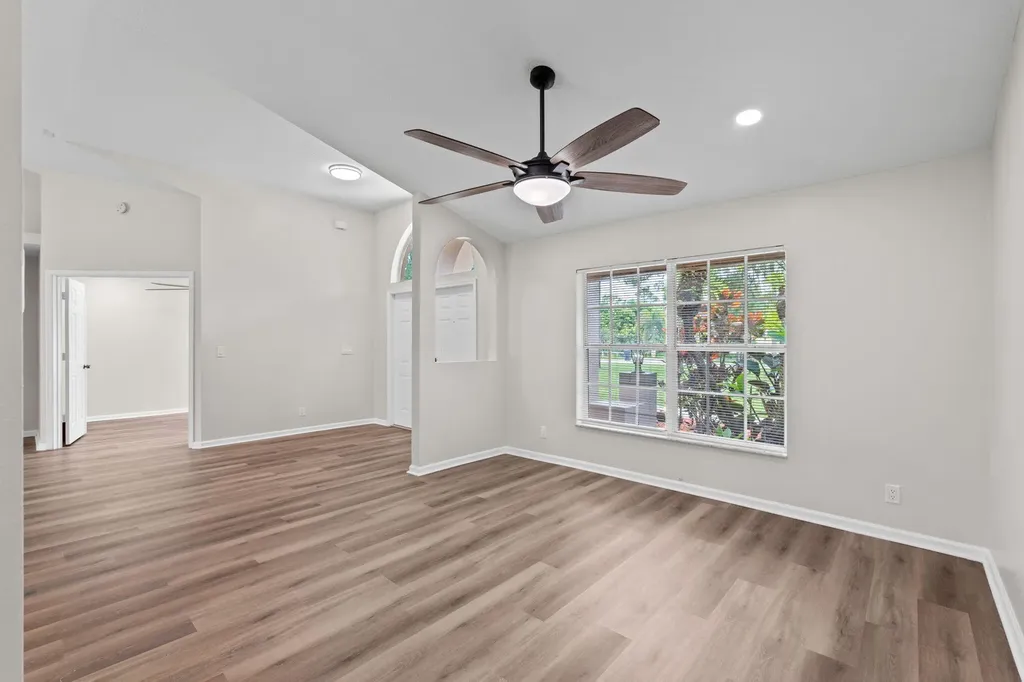 17104 76th Street N The Acreage FL 33470