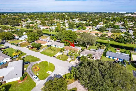4271 Empress Street Palm Beach Gardens FL 33410