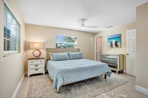 740 Buttonwood Road North Palm Beach FL 33408