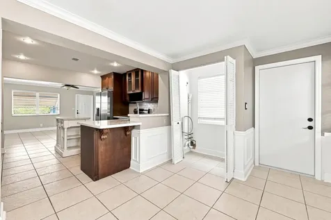 4569 NW 16th Avenue Tamarac FL 33309