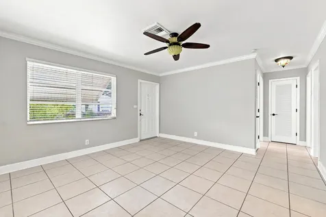 4569 NW 16th Avenue Tamarac FL 33309