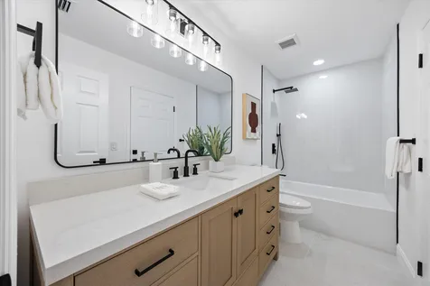 621 NE Town Terrace Jensen Beach FL 34957