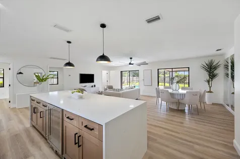621 NE Town Terrace Jensen Beach FL 34957