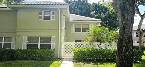 1919 Hartford Court West Palm Beach FL 33409
