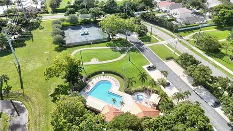 1919 Hartford Court West Palm Beach FL 33409