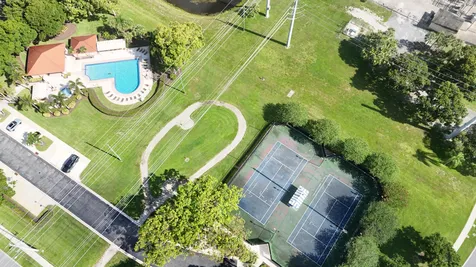 1919 Hartford Court West Palm Beach FL 33409