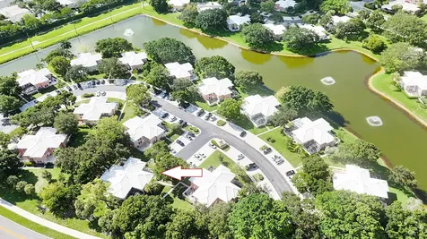 1919 Hartford Court West Palm Beach FL 33409