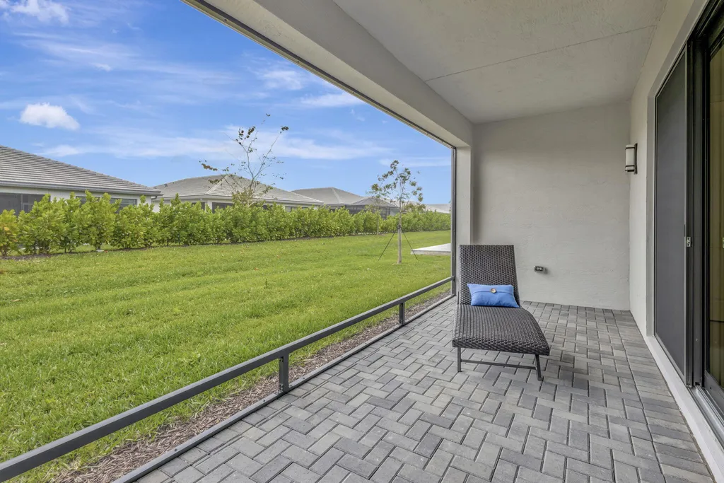 12557 SW Rain River Drive Port St Lucie FL 34987