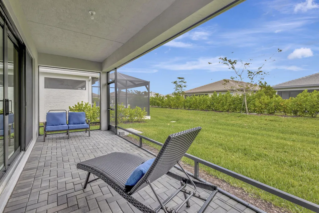 12557 SW Rain River Drive Port St Lucie FL 34987