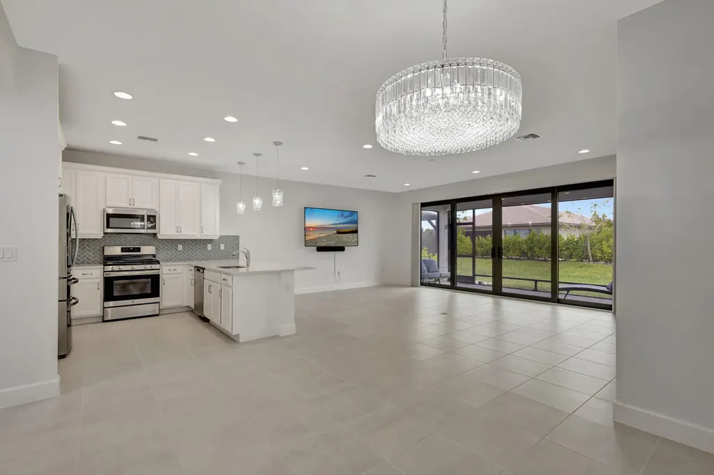 12557 SW Rain River Drive Port St Lucie FL 34987