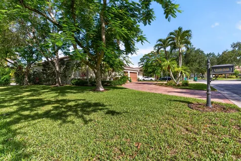 6529 NW 103rd Terrace Parkland FL 33076