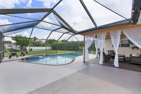 10625 NW 37th Street Coral Springs FL 33065