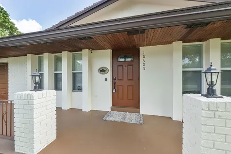 10625 NW 37th Street Coral Springs FL 33065