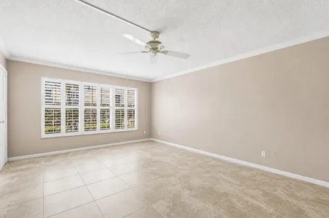 2741 Ocean Drive Vero Beach FL 32963