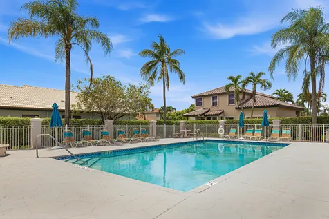 2036 NW 183rd Circle Pembroke Pines FL 33029