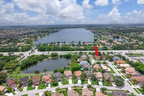 2036 NW 183rd Circle Pembroke Pines FL 33029
