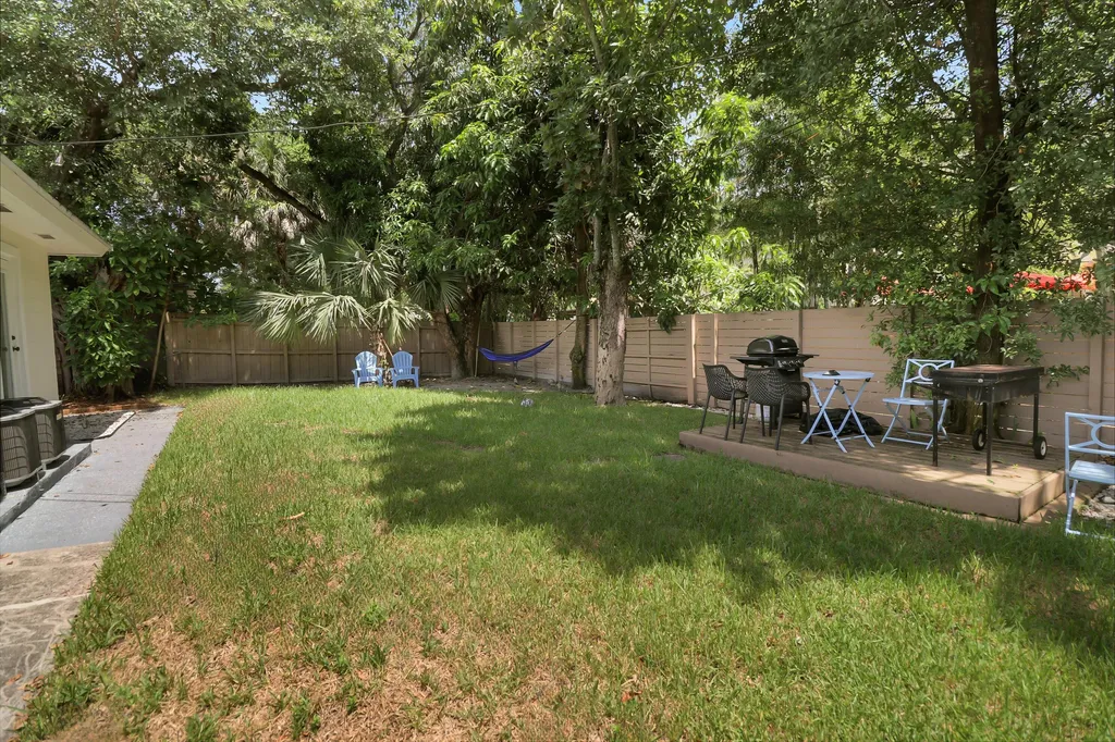 210 SW 11th Street Fort Lauderdale FL 33315