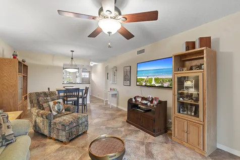 2615 NE 1st Court Boynton Beach FL 33435