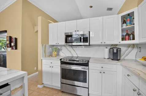 6405 Sand Hills Circle Lake Worth FL 33463