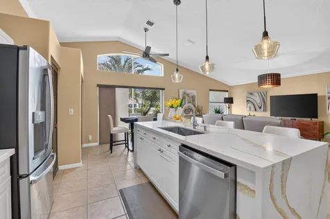6405 Sand Hills Circle Lake Worth FL 33463