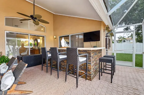 6405 Sand Hills Circle Lake Worth FL 33463