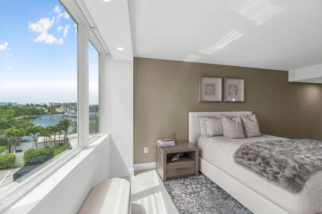 3912 S Ocean Boulevard Highland Beach FL 33487