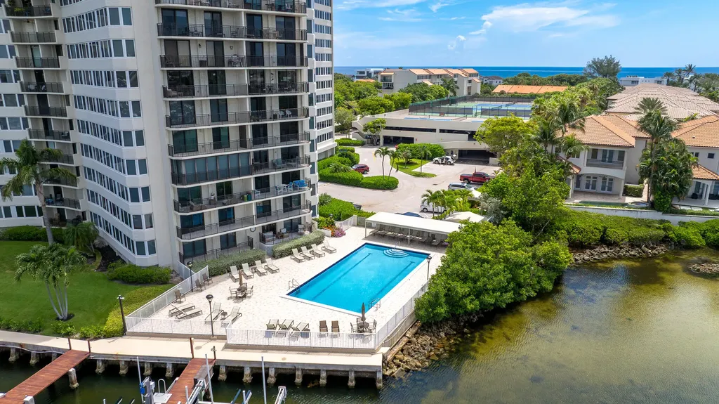 3912 S Ocean Boulevard Highland Beach FL 33487