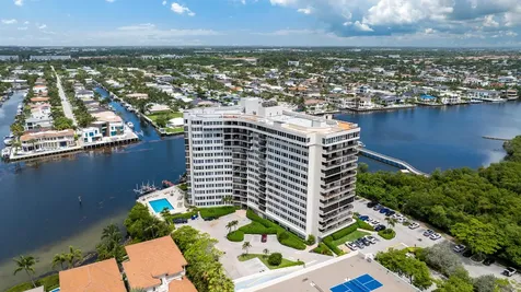3912 S Ocean Boulevard Highland Beach FL 33487