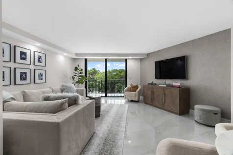 3912 S Ocean Boulevard Highland Beach FL 33487