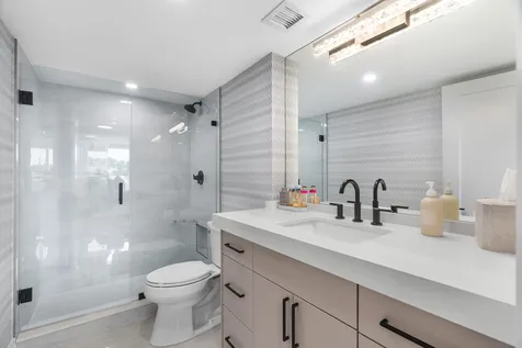 3912 S Ocean Boulevard Highland Beach FL 33487