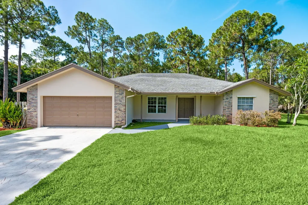 16628 Valencia Boulevard The Acreage FL 33470