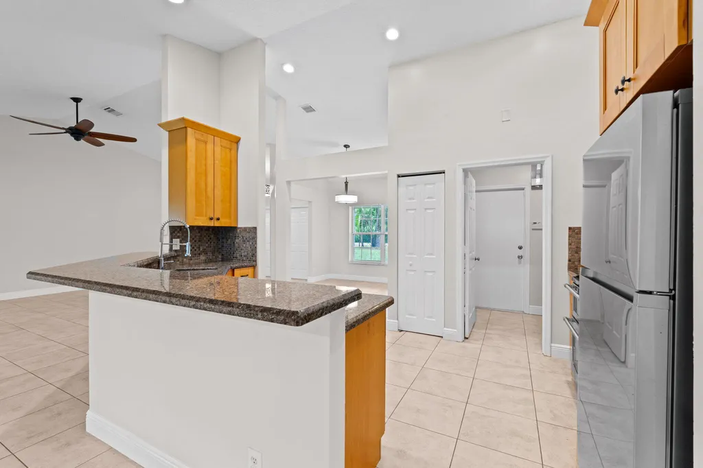 16628 Valencia Boulevard The Acreage FL 33470