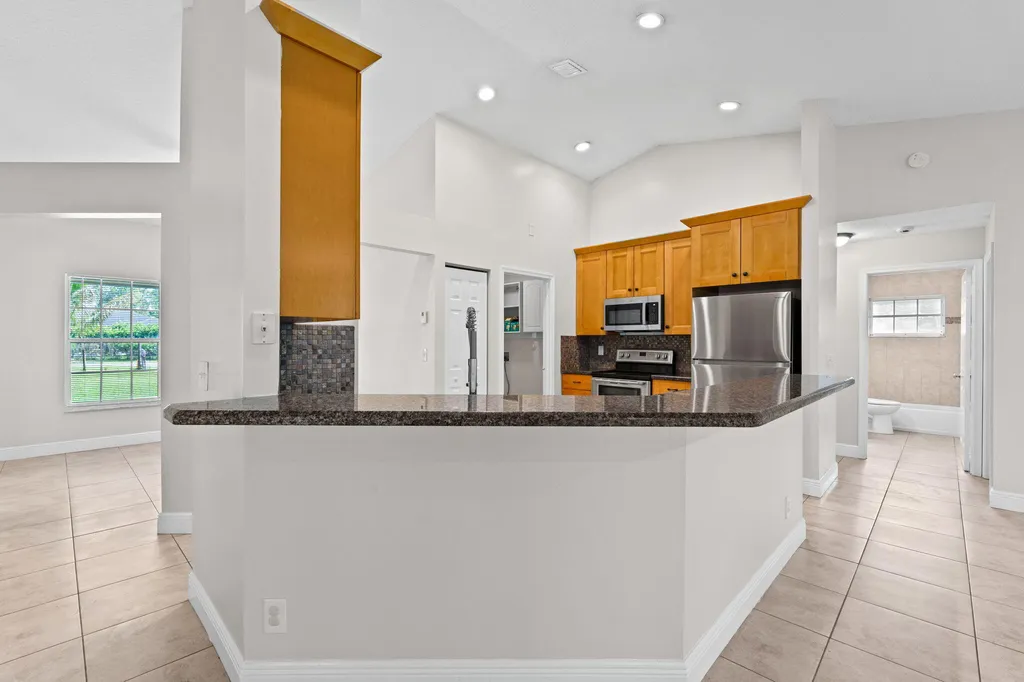 16628 Valencia Boulevard The Acreage FL 33470