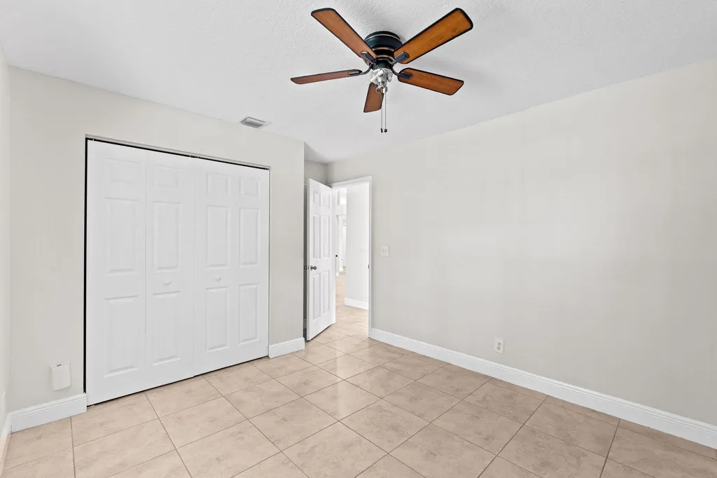 16628 Valencia Boulevard The Acreage FL 33470