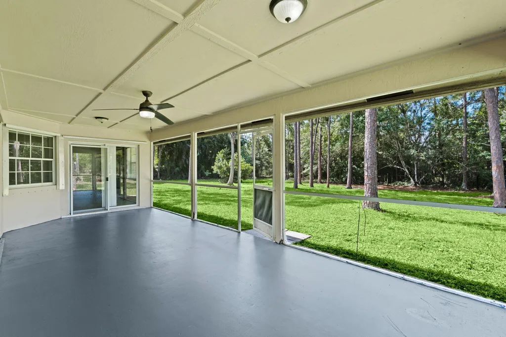 16628 Valencia Boulevard The Acreage FL 33470