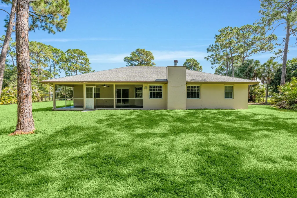 16628 Valencia Boulevard The Acreage FL 33470