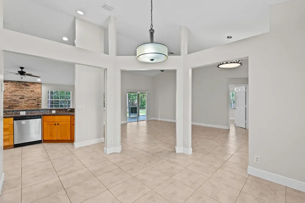 16628 Valencia Boulevard The Acreage FL 33470