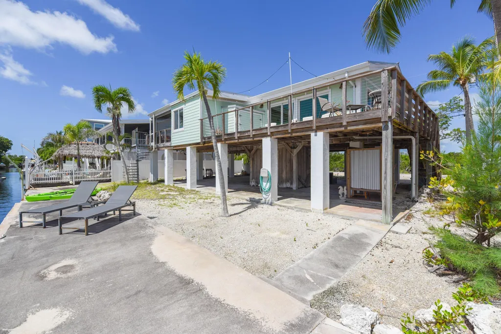 1129 Hawksbill Lane Sugarloaf Key FL 33042