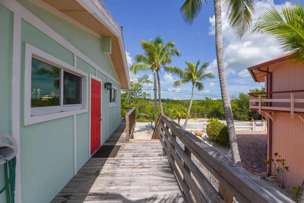 1129 Hawksbill Lane Sugarloaf Key FL 33042