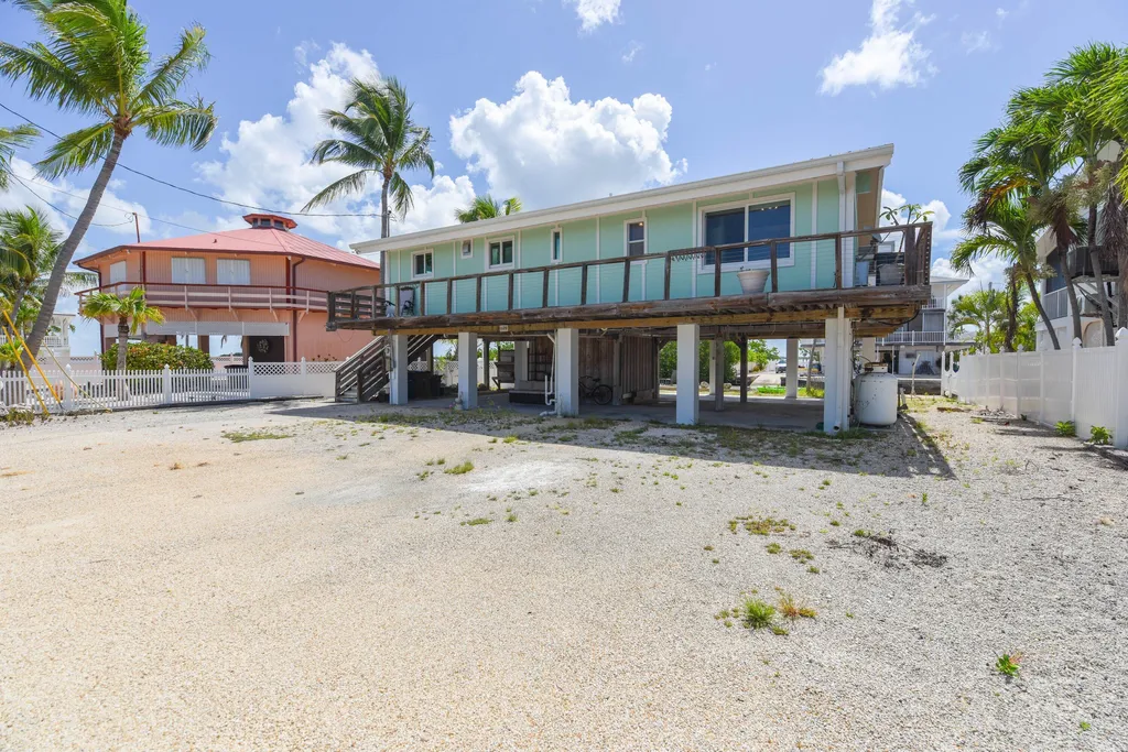 1129 Hawksbill Lane Sugarloaf Key FL 33042