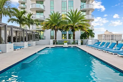 100 E Las Olas Boulevard Fort Lauderdale FL 33301