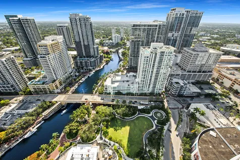 100 E Las Olas Boulevard Fort Lauderdale FL 33301