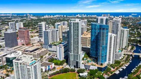 100 E Las Olas Boulevard Fort Lauderdale FL 33301