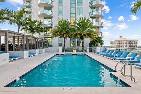 100 E Las Olas Boulevard Fort Lauderdale FL 33301
