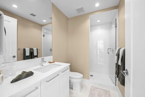 100 E Las Olas Boulevard Fort Lauderdale FL 33301